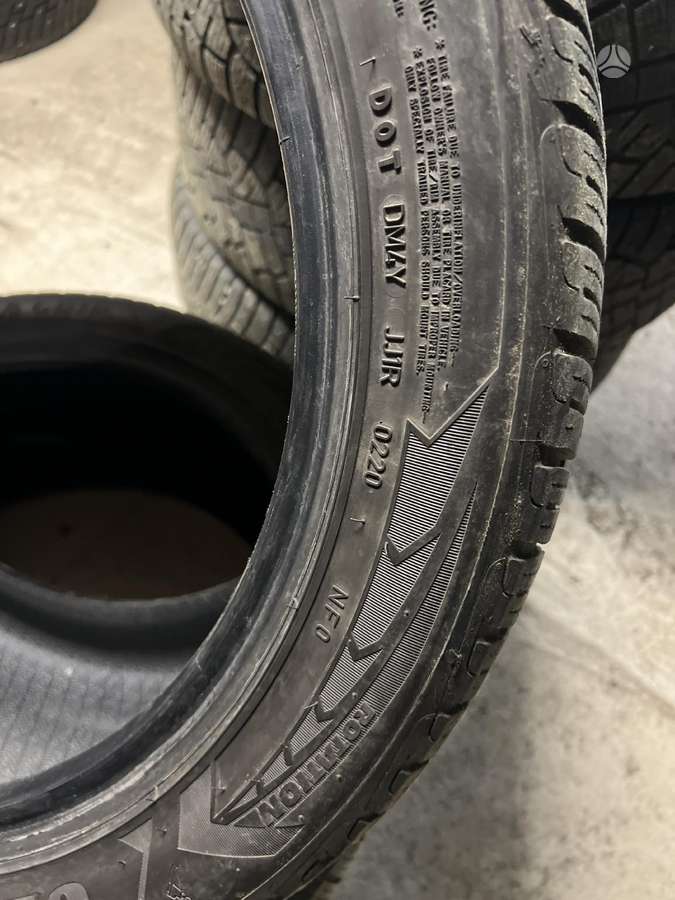 Goodyear UltraGrip Performance, winter 285/40 R20