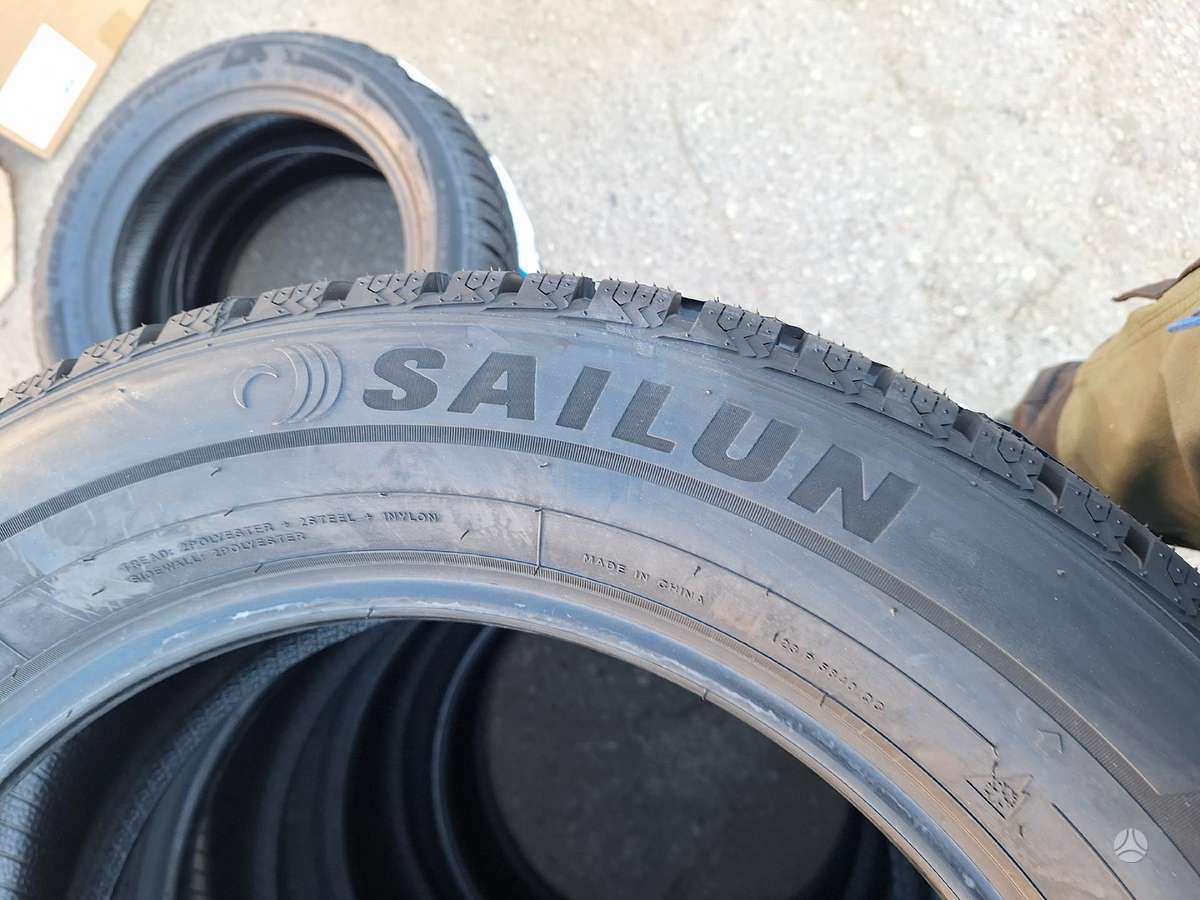 Sailun, žieminės 215/60 R17