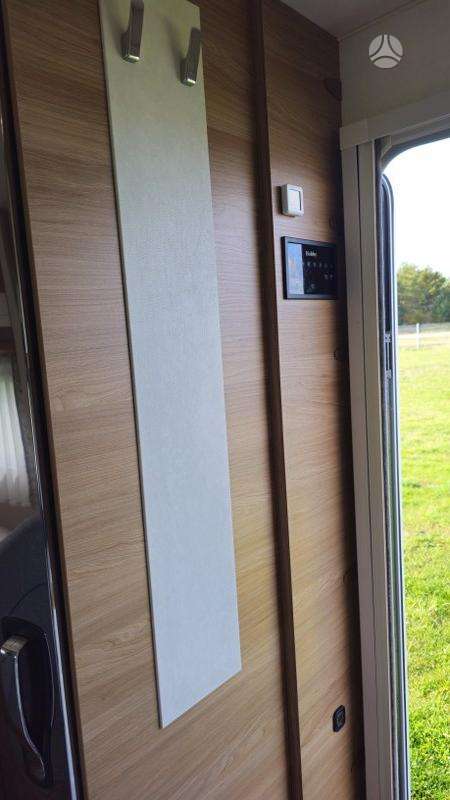 Hobby De Luxe 400 SFe, caravans