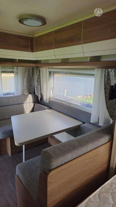 Hobby De Luxe 400 SFe, caravans