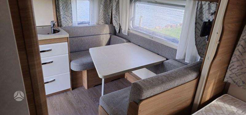 Hobby De Luxe 400 SFe, caravans