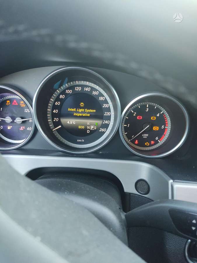 Mercedes-Benz E300, 3.0 l., Универсал
