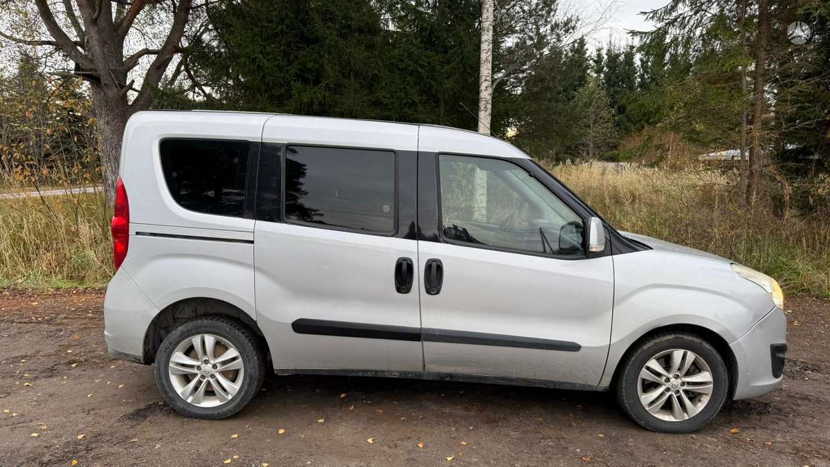 Opel Combo, universalas