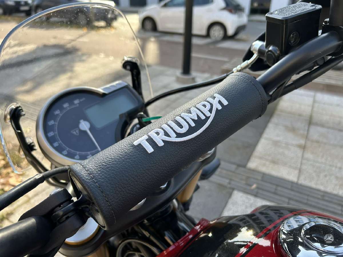 Triumph Scrambler 398cc, street / classic
