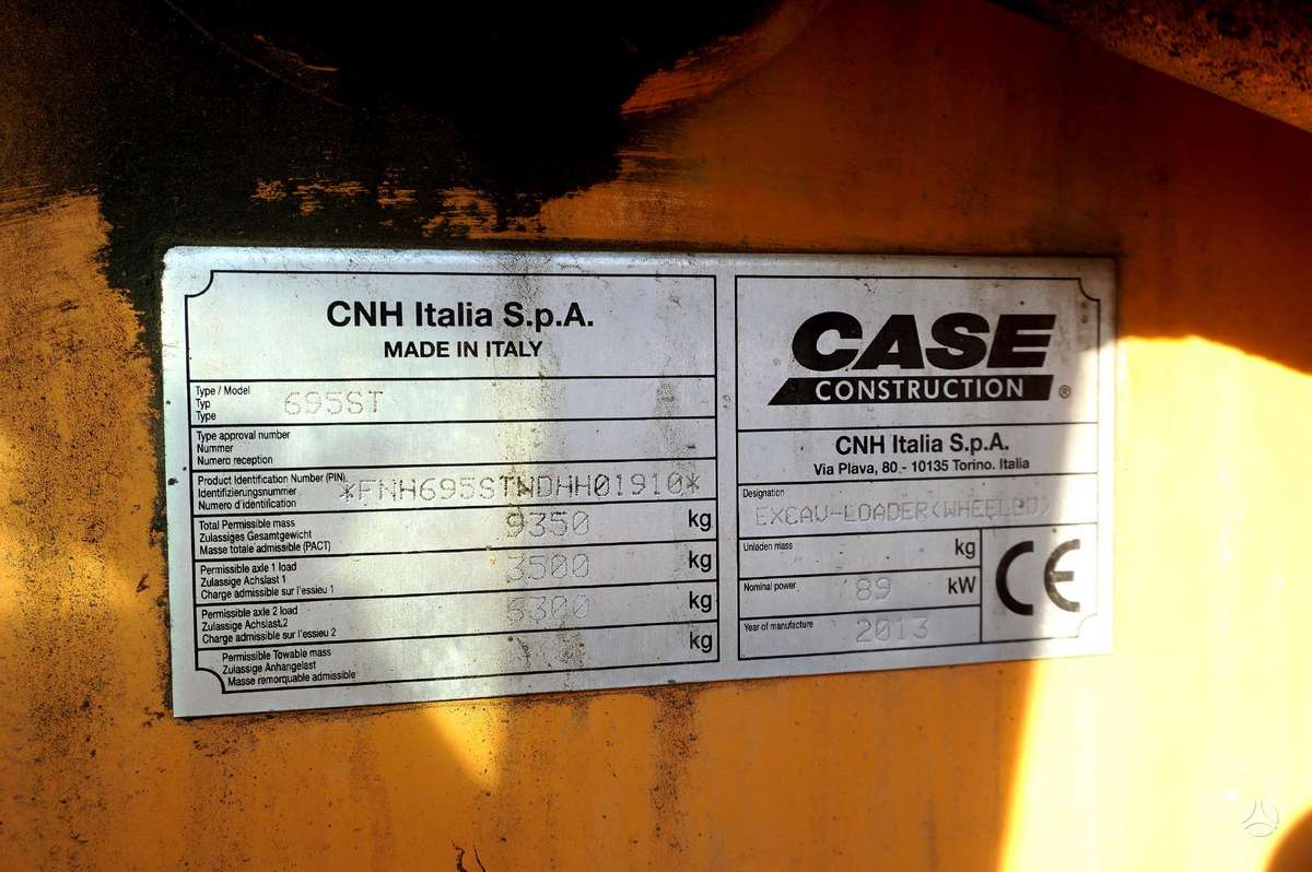 Case 695ST, ekskavatoriniai krautuvai