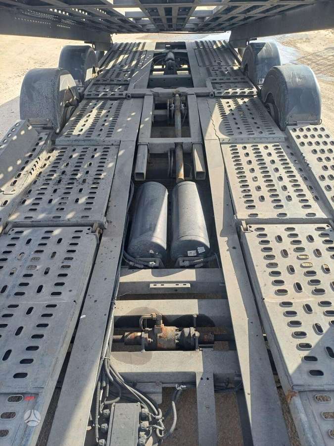Scania Kassbohrer 2009, auto transporters