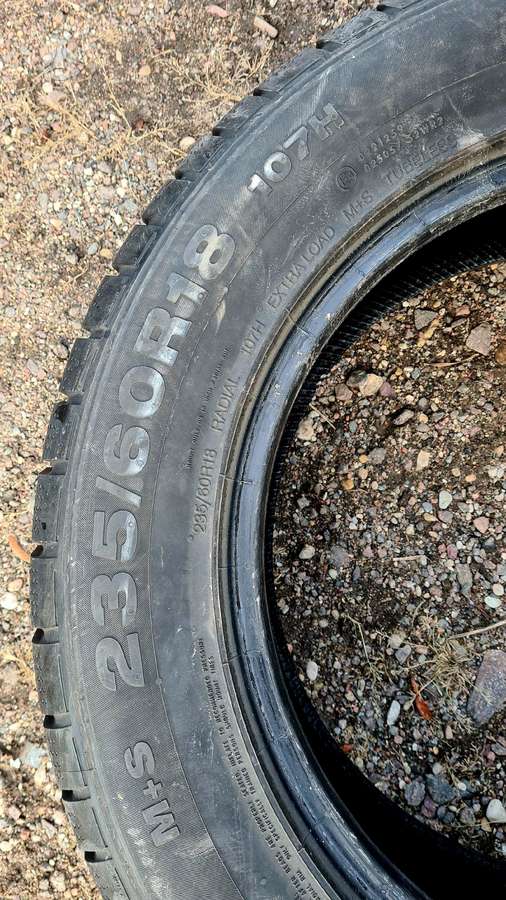 Continental, winter 235/60 R18