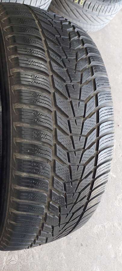 Hankook, winter 235/55 R18