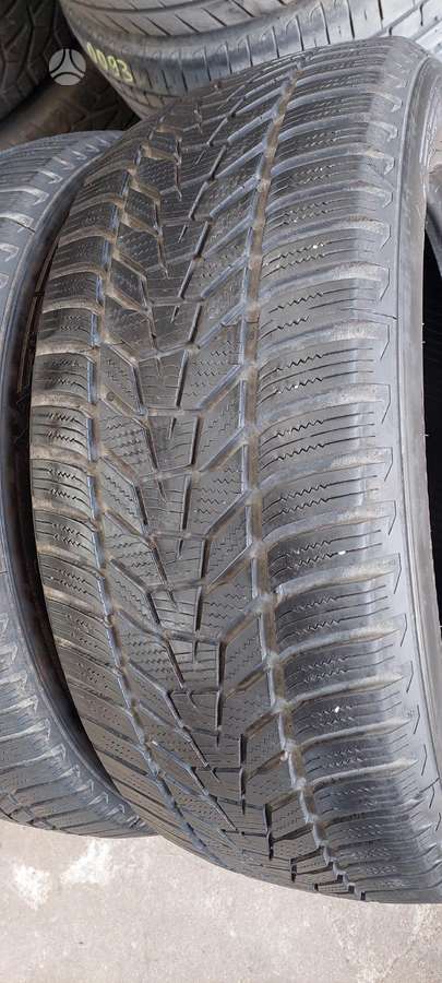 Hankook, winter 235/55 R18