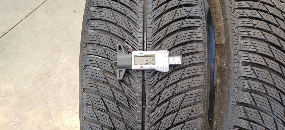 Michelin Pilot Alpin 5 suv, winter 235/55 R19