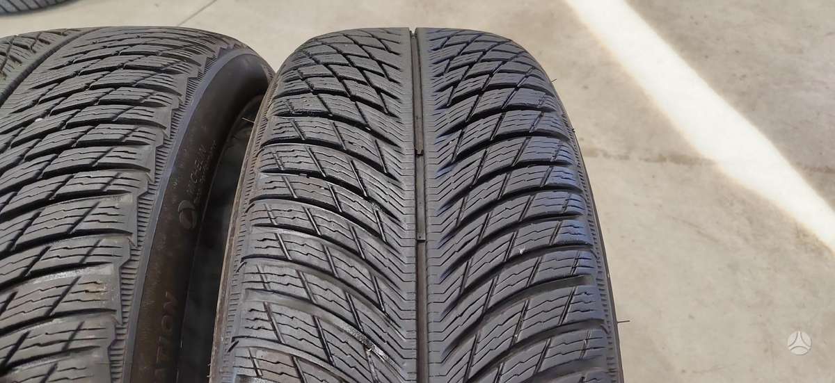 Michelin Pilot Alpin 5 suv, winter 235/55 R19