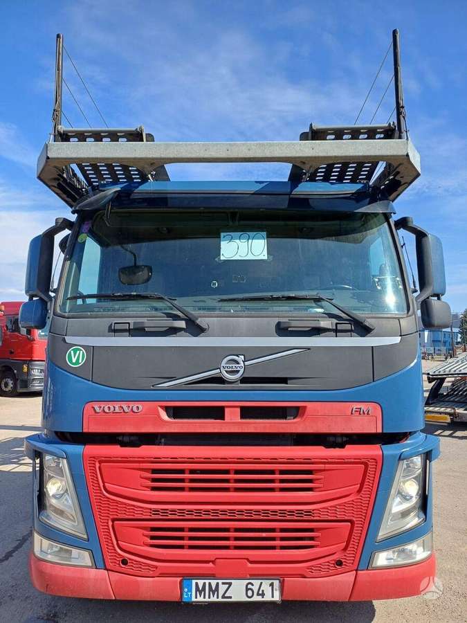 Volvo + LOHR 2007, auto vedēji