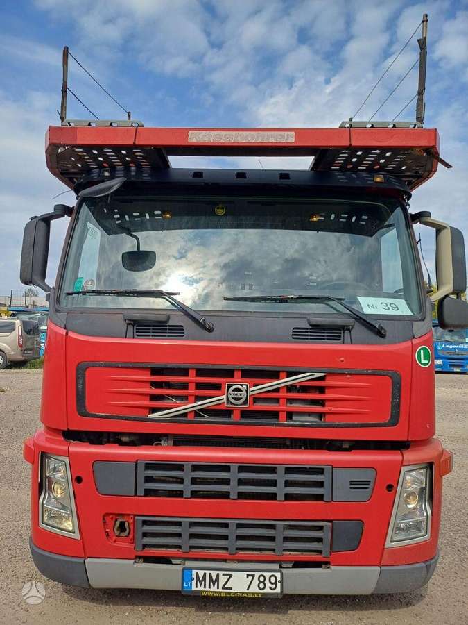 Volvo Kassbohrer 2006, auto transporters