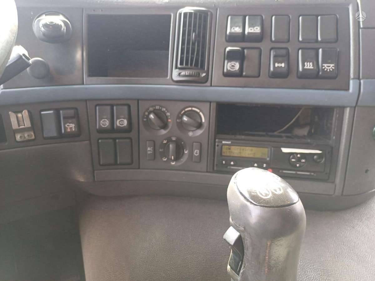 Volvo Kassbohrer 2006, автовозы