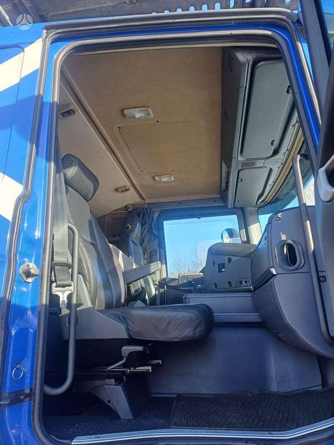 Scania G490 + Kassbohrer 2016, auto transporters