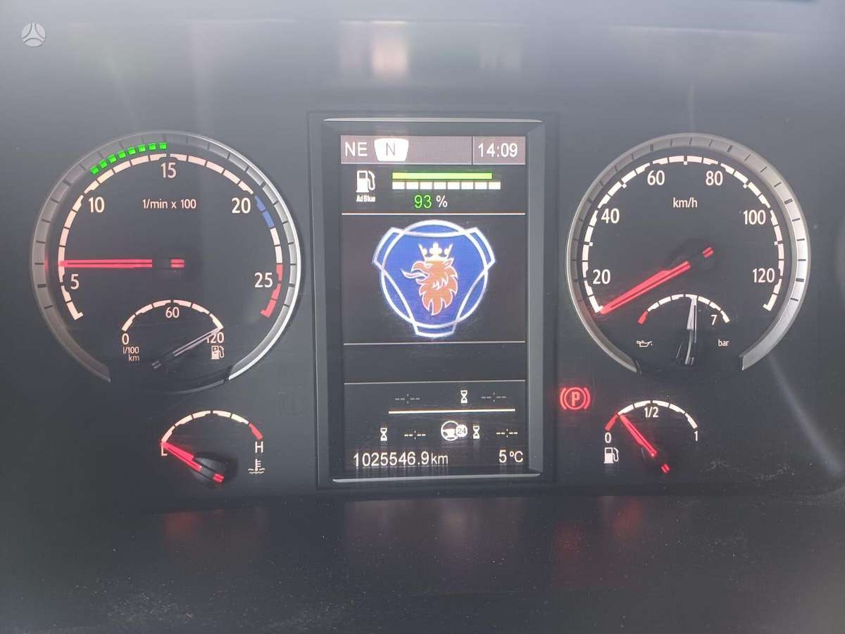 Scania G490 + Kassbohrer 2016, auto transporters