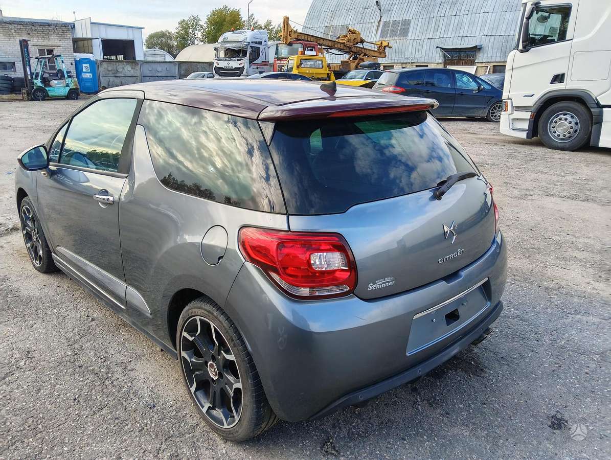 Citroen DS3, 1.6 l., Хэтчбек