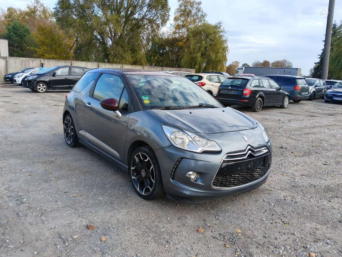 Citroen DS3, 1.6 l., Хэтчбек