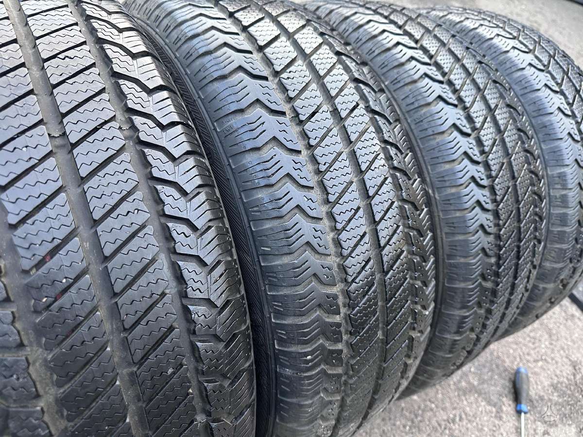 Barum Snowanis 2, universalios 195/60 R16