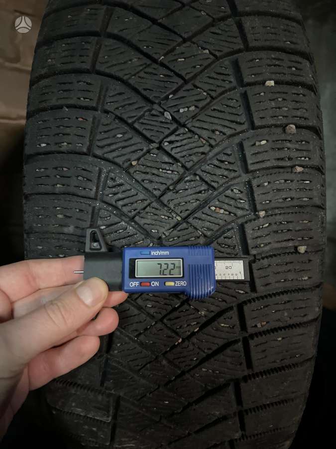 Pirelli ICE ZERO TM, žieminės 235/55 R19