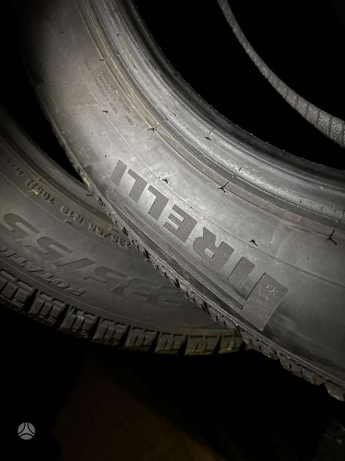 Pirelli ICE ZERO TM 2022m!, žieminės 235/55 R19