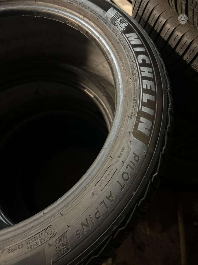 Michelin Pilot Alpin 5, winter 245/45 R19
