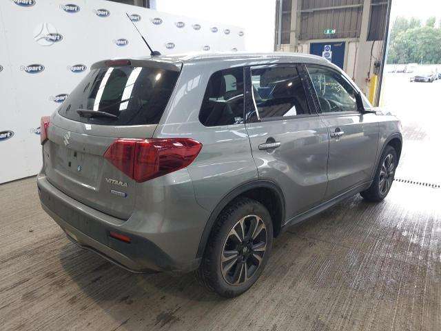 Suzuki Vitara dalimis