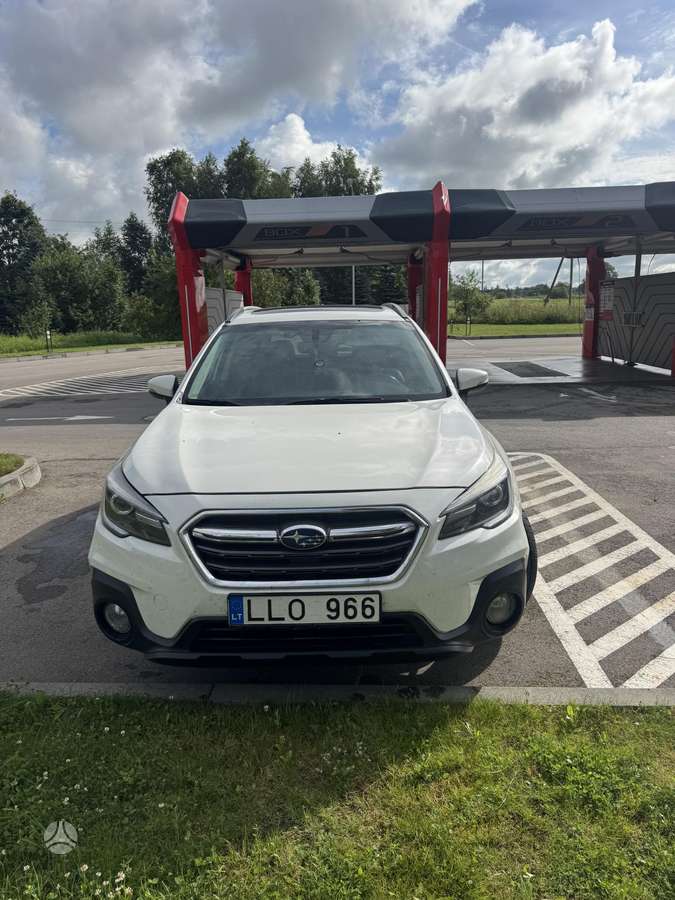 Subaru Outback, Универсал