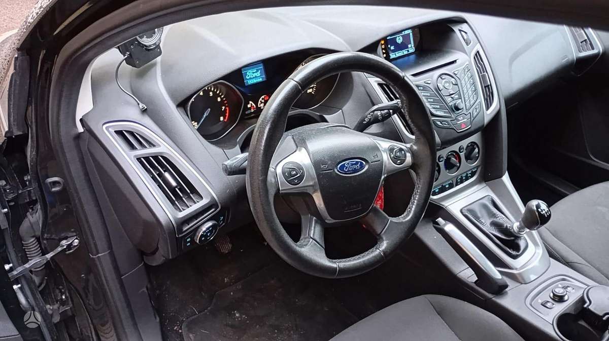 Ford Focus, 1.0 l., hatchback