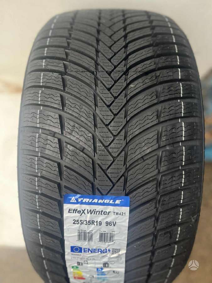 Triangle 421; SIUNČIAME, всесезонные 255/35 R19