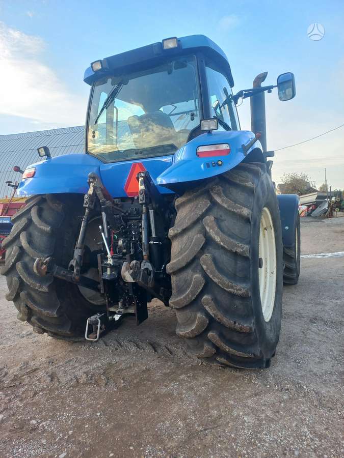 New Holland T8040, тракторы