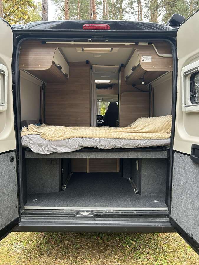 Knaus 600 MQ, campers