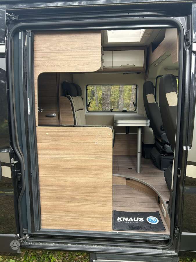 Knaus 600 MQ, campers