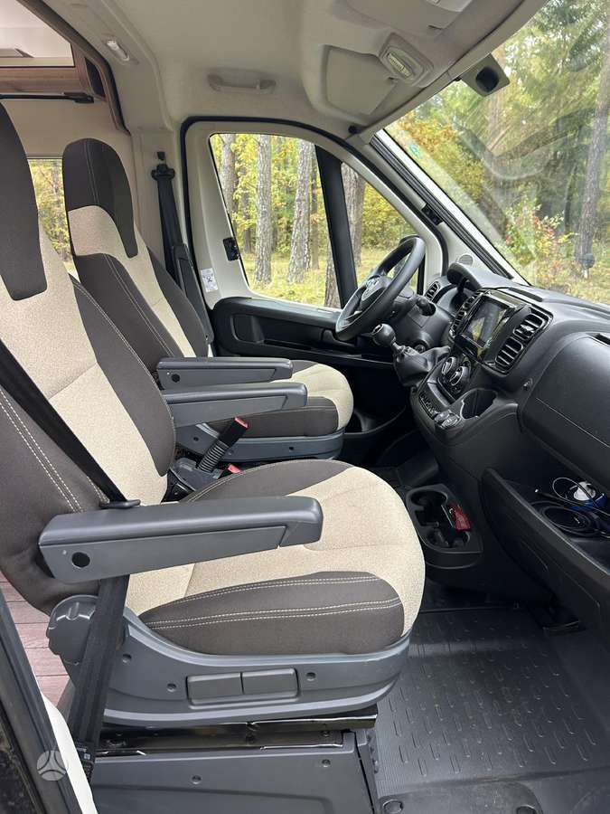Knaus 600 MQ, campers