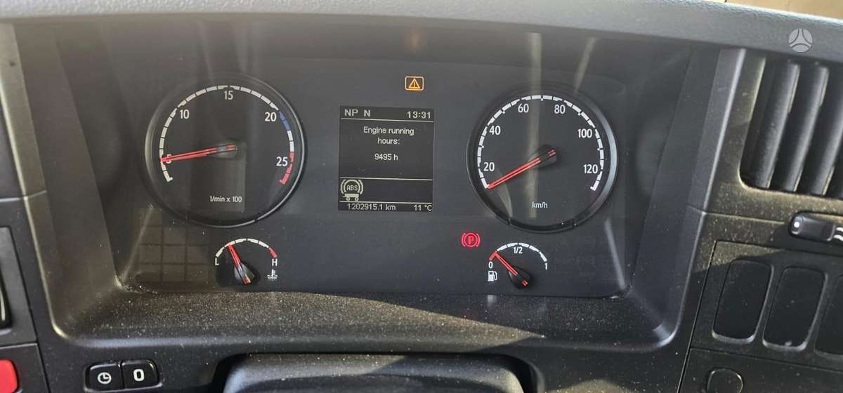Scania P440, autovežiai