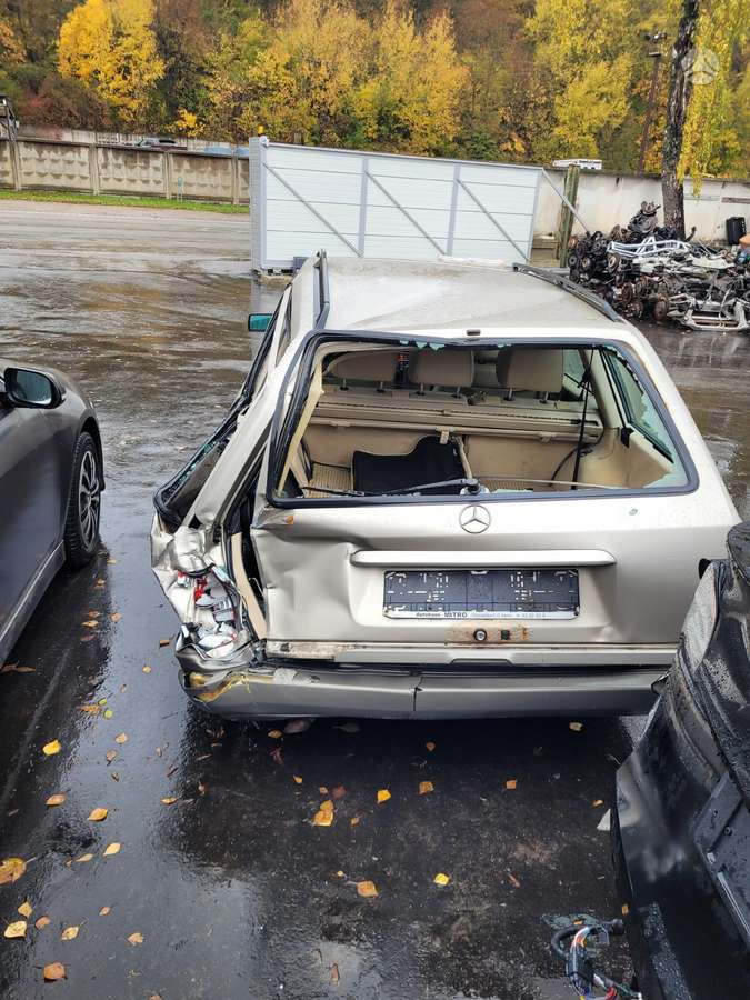 Mercedes-Benz E280, 2.8 l., Универсал