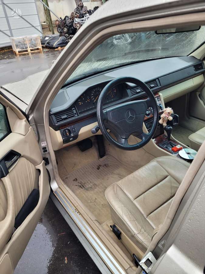 Mercedes-Benz E280, 2.8 l., Универсал