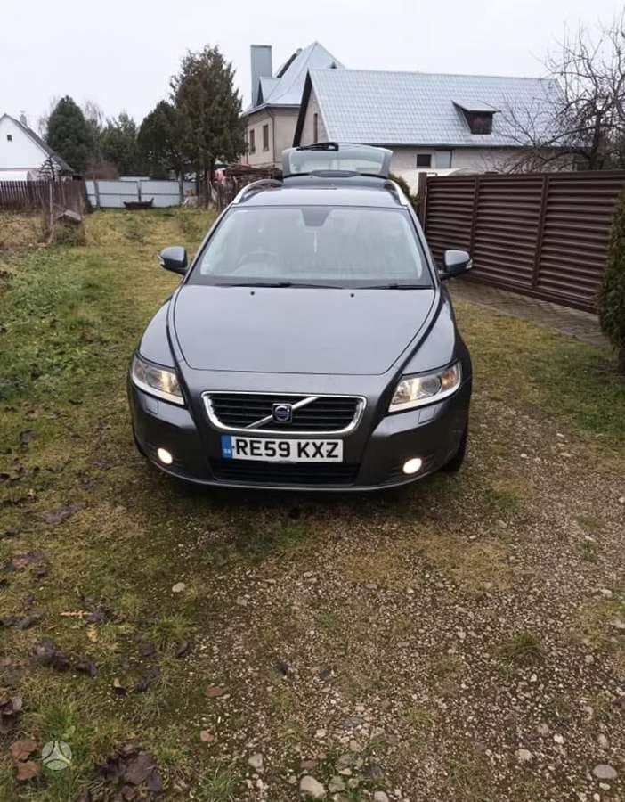 Volvo V50