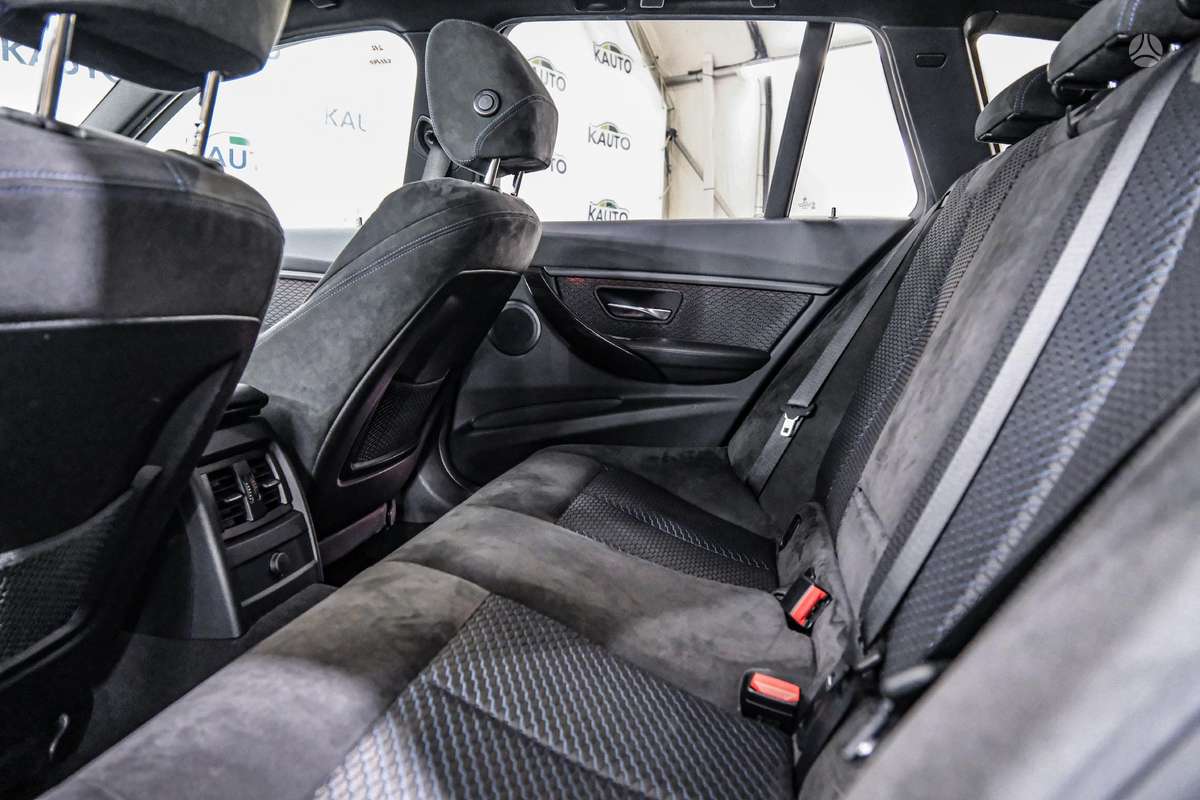 BMW 330, 3.0 l., Универсал
