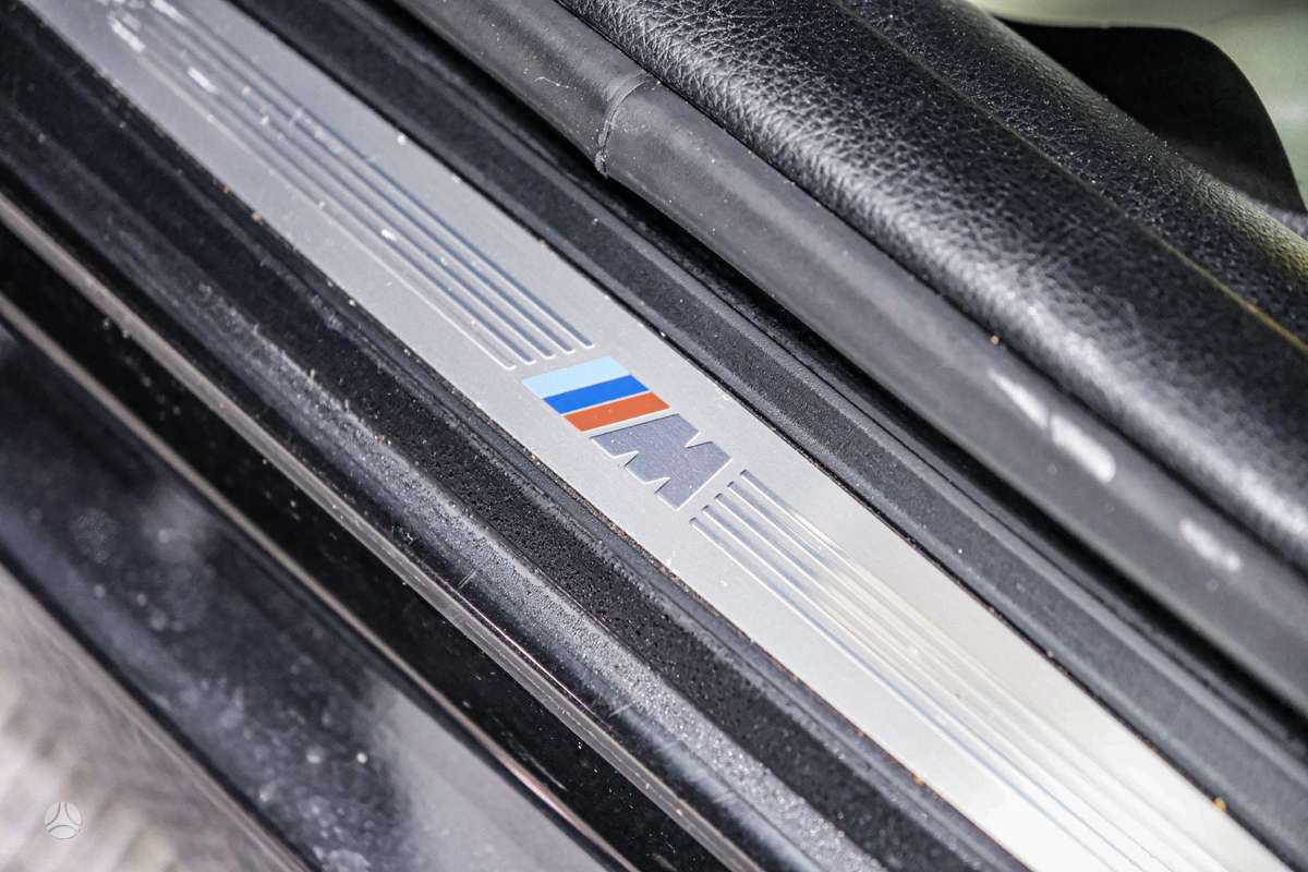 BMW 330, 3.0 l., Универсал