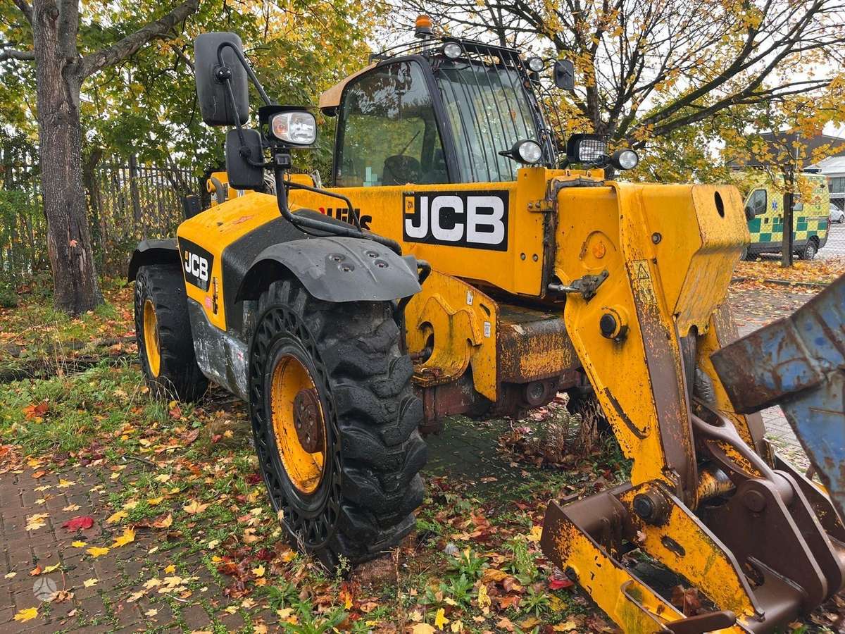 JCB 550-80, telescopic handler