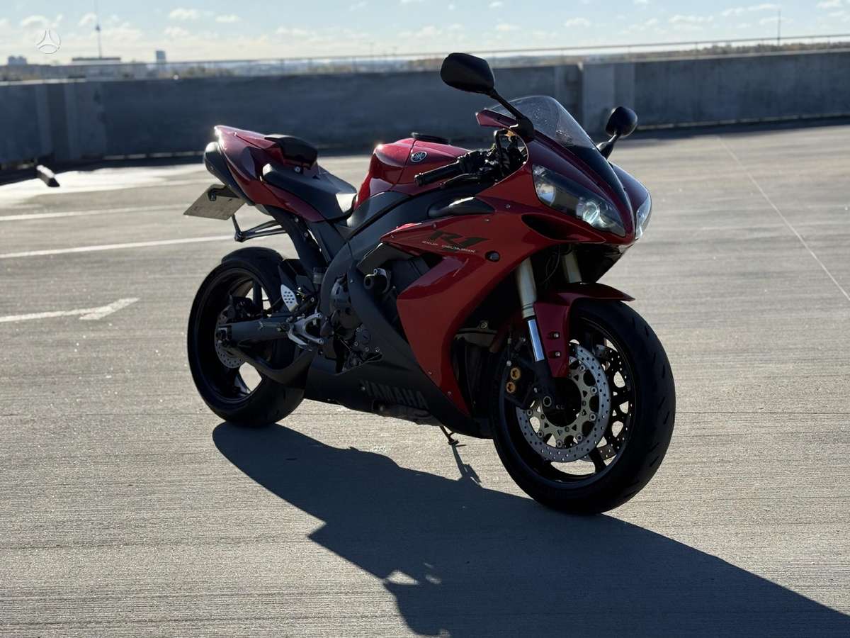 Yamaha R1 998cc, superbikes
