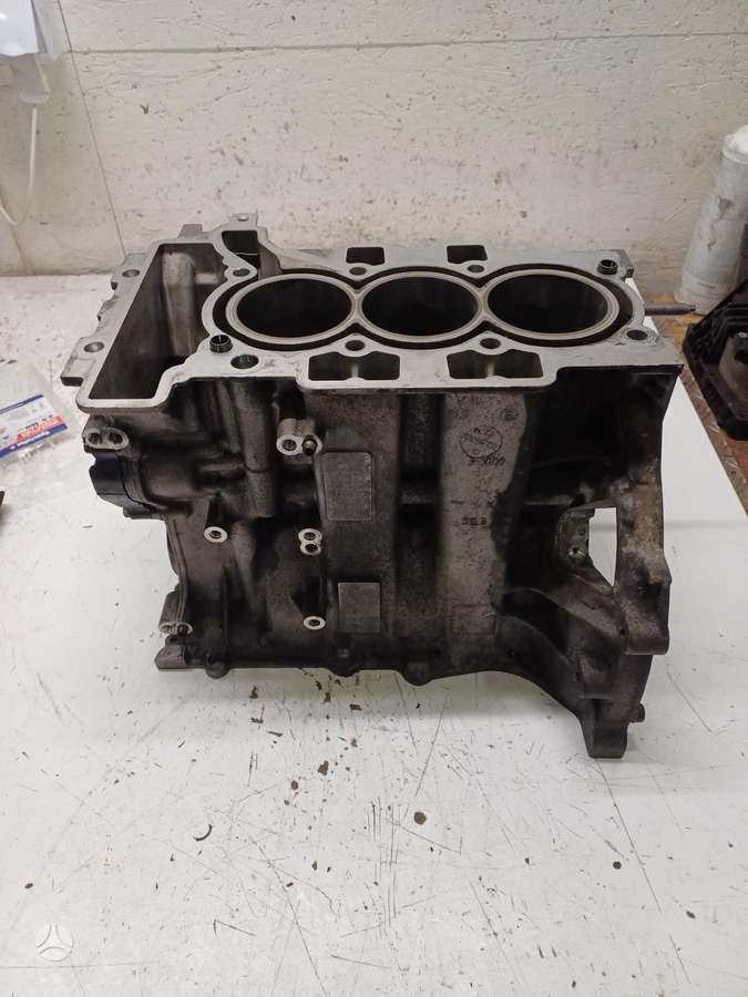 Peugeot 208, 10B208, engine block