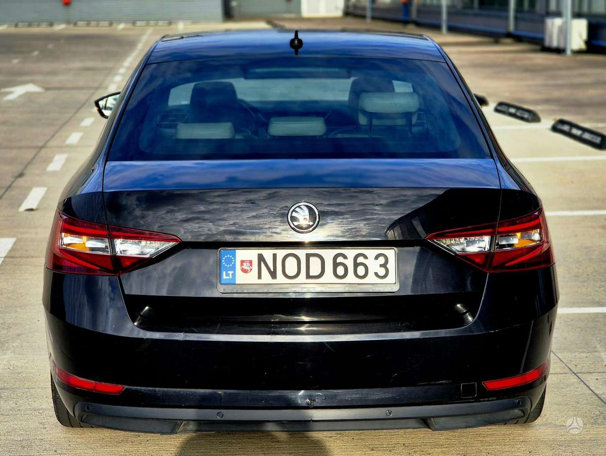 Škoda Superb - 7