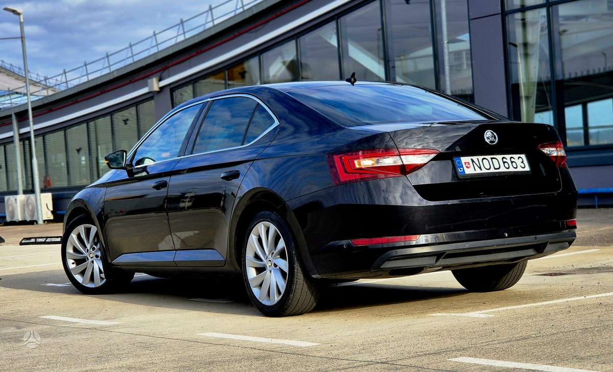 Škoda Superb - 6