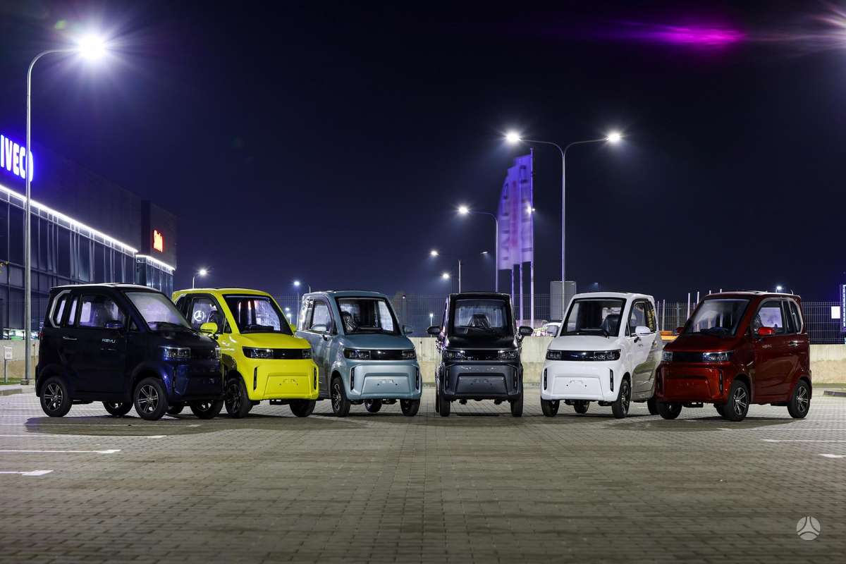 -Kita- -kita-, hatchback