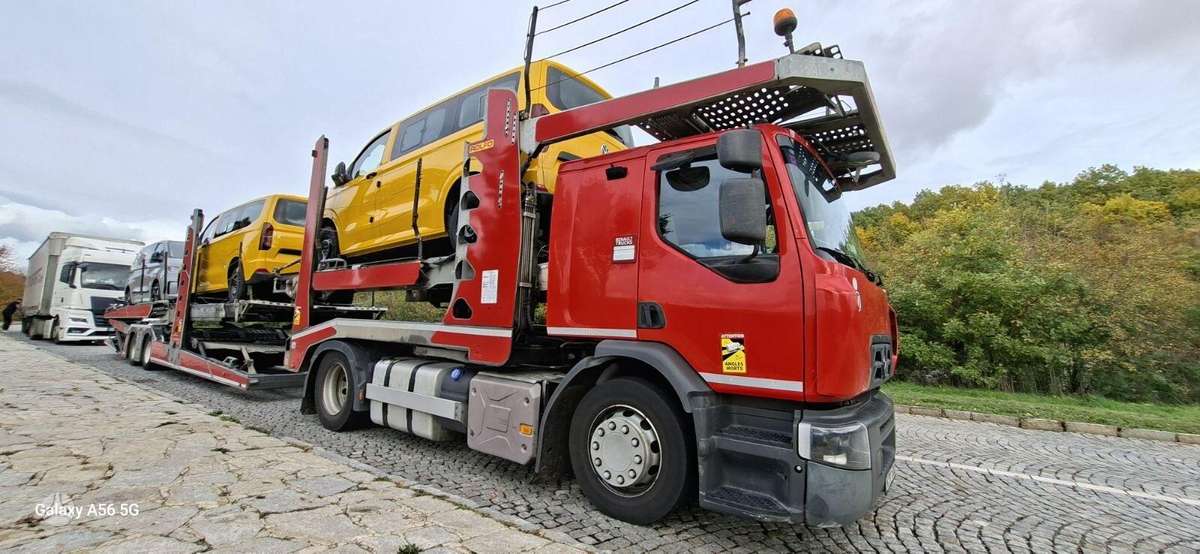 Renault Rolfo 2018, auto transporters