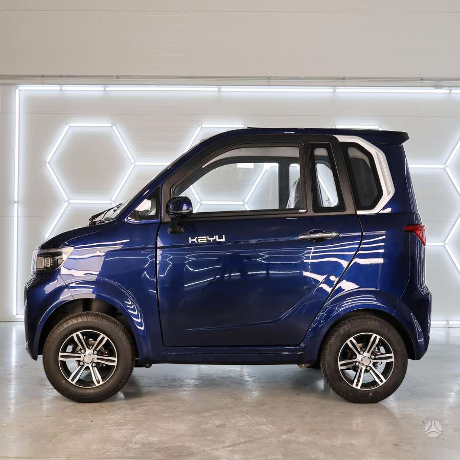 -Kita- -kita-, hatchback