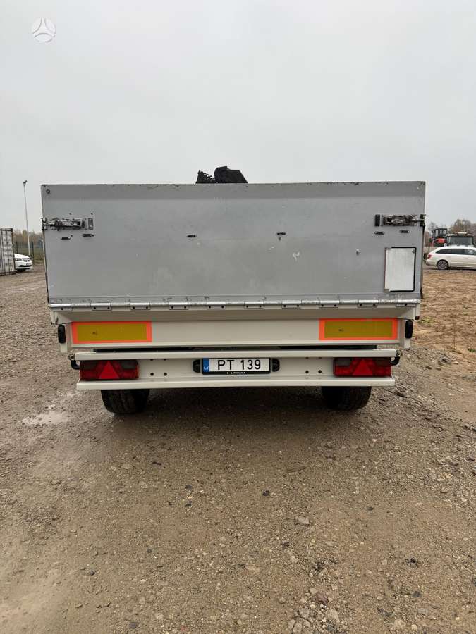 Meusburger MPA-2, bortinės