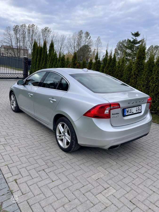 Volvo S60, 2.0 l., sedanas